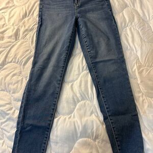 American Eagle Jeans Size 10 Inseam 26 inches Hi-Rise Jegging